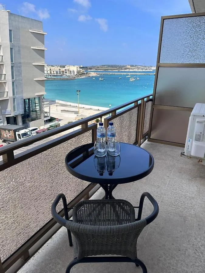 Affittacamere The Beach House Birżebbuġa Malta